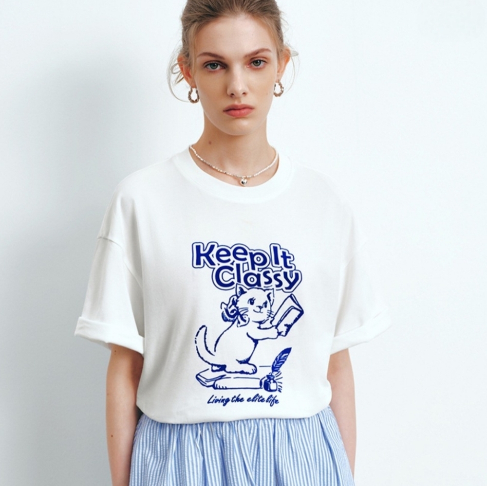 Urban Revivo White T-shirt Blue Velvet Poet Cat Graphic Size Large